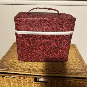 Western makeup case. LARGE